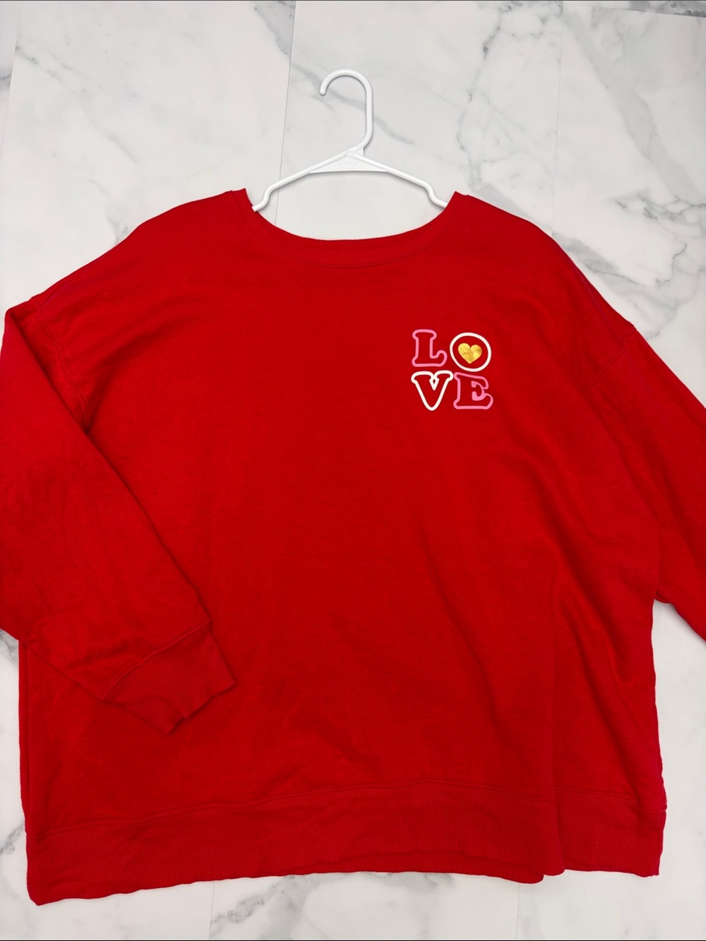 LOVE' Heart Pullover Sweatshirt